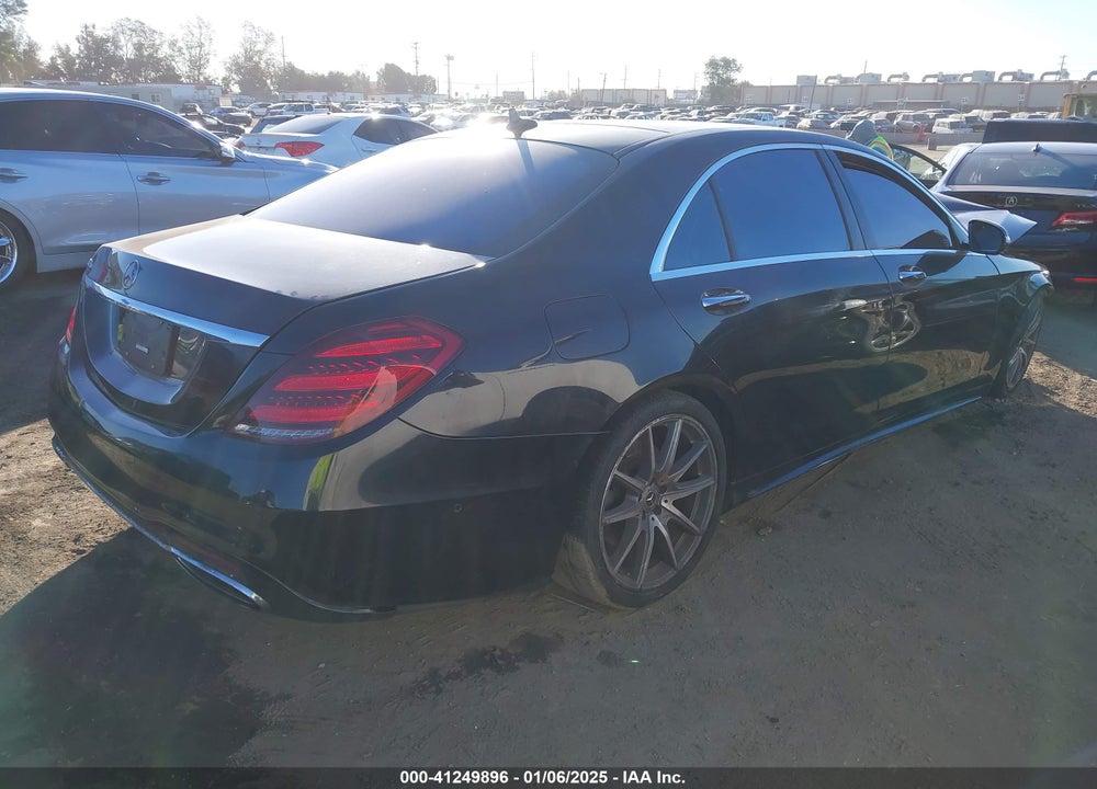 2018 MERCEDES-BENZ S 560 VIN: WDDUG8DB0JA412508
