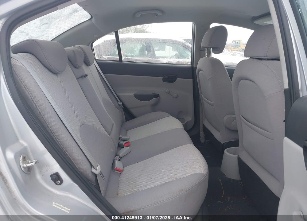 2008 HYUNDAI ACCENT VIN: KMHCN46C18U275478