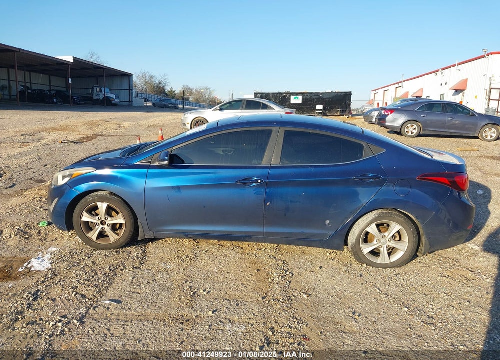 2016 HYUNDAI ELANTRA VIN: 5NPDH4AE0GH669166
