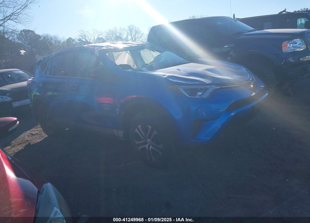 2018 TOYOTA RAV4 LE VIN: 2T3ZFREV7JW439496