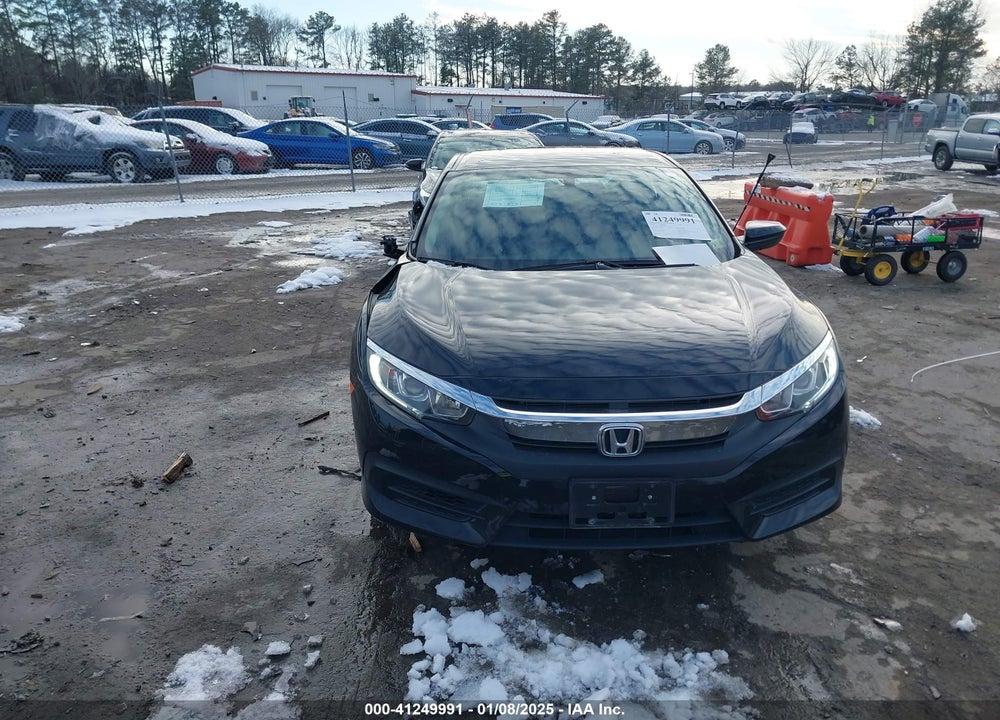 2018 HONDA CIVIC LX VIN: 2HGFC2F53JH605953