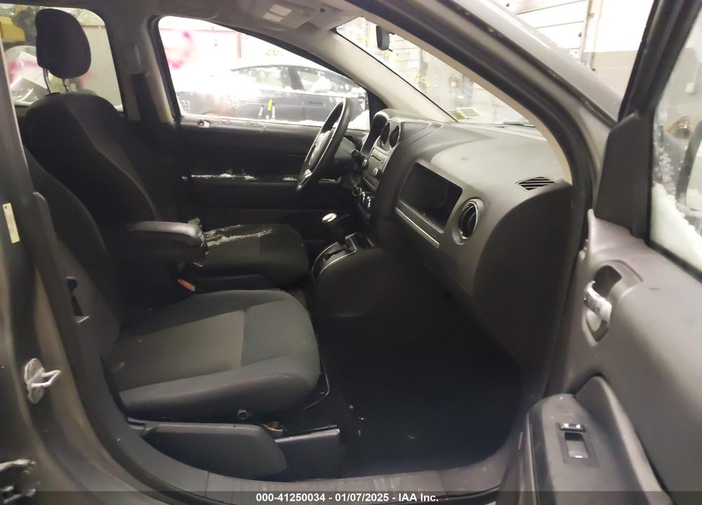 2012 JEEP COMPASS VIN: 1C4NJDEB8CD655864