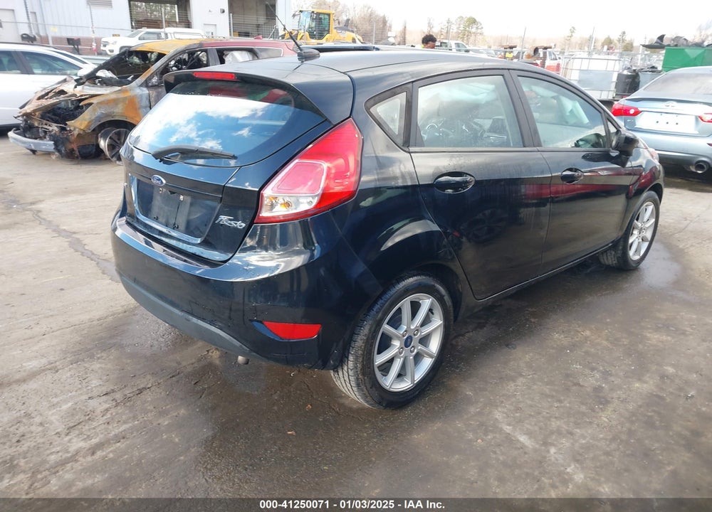 2019 FORD FIESTA SE VIN: 3FADP4EJXKM106208