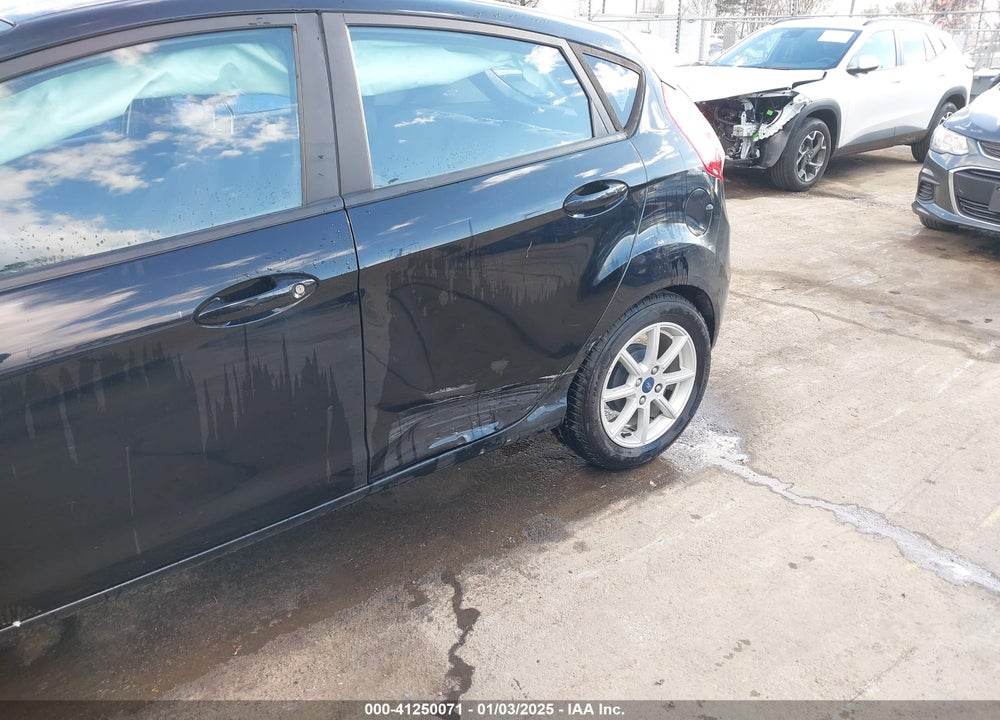 2019 FORD FIESTA SE VIN: 3FADP4EJXKM106208