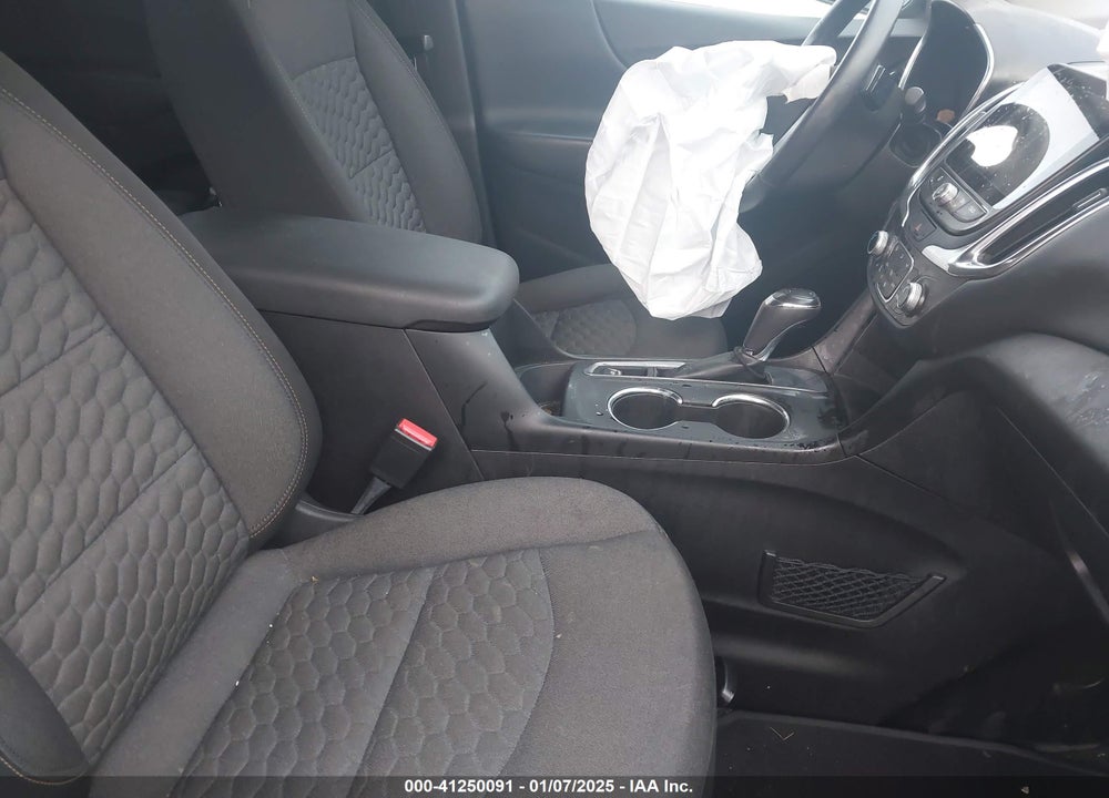 2018 CHEVROLET EQUINOX LT VIN: 2GNAXJEV5J6138854