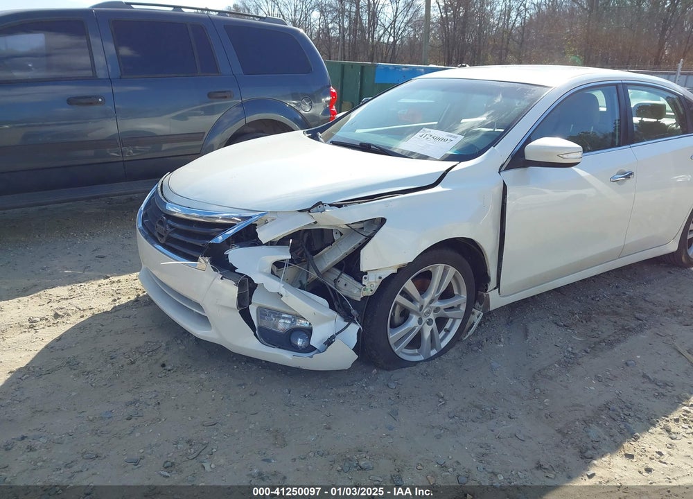 2014 NISSAN ALTIMA 3.5 SL VIN: 1N4BL3AP1EC271612