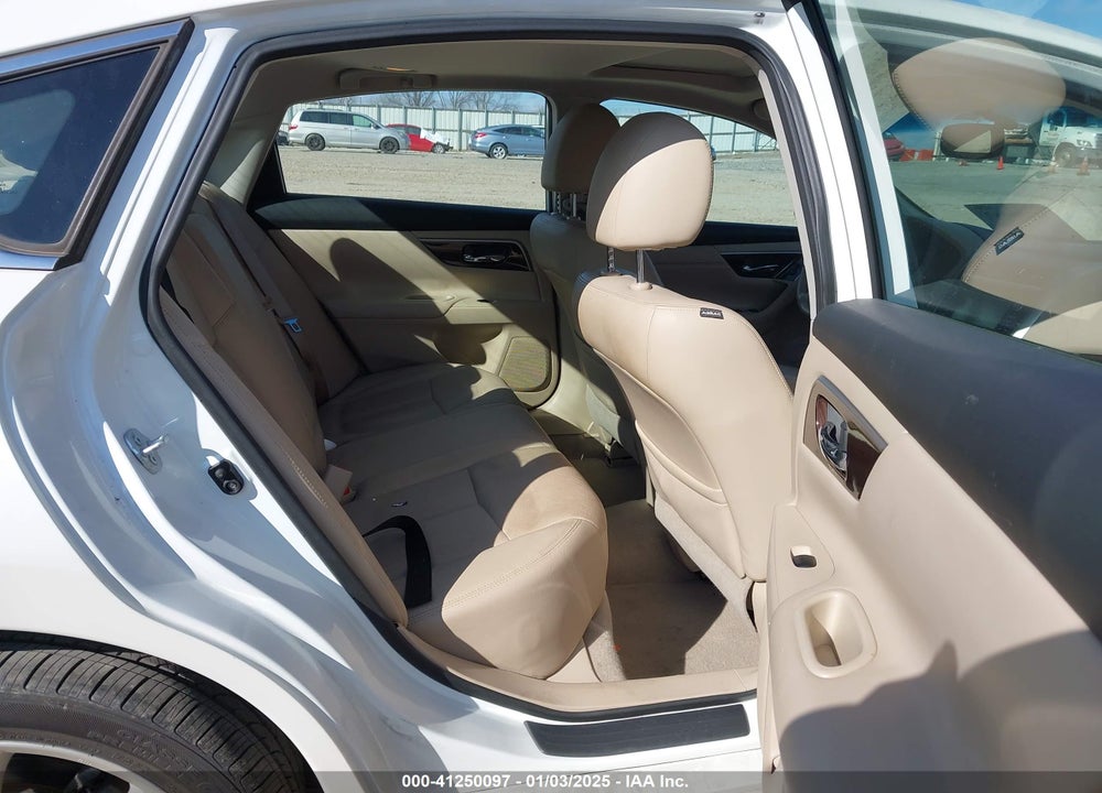 2014 NISSAN ALTIMA 3.5 SL VIN: 1N4BL3AP1EC271612