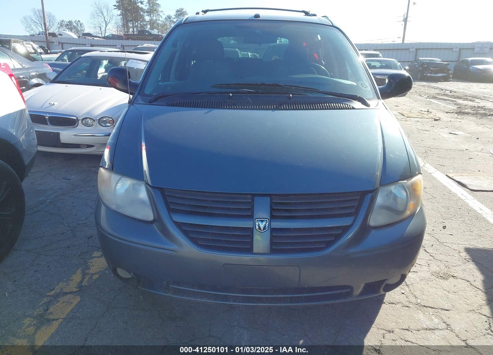 2007 DODGE GRAND CARAVAN SXT VIN: 2D4GP44L67R295128