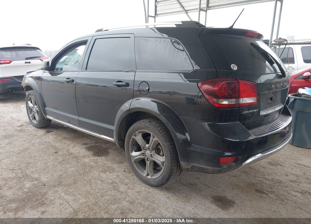 2017 DODGE JOURNEY CROSSROAD PLUS VIN: 3C4PDCGB0HT605615