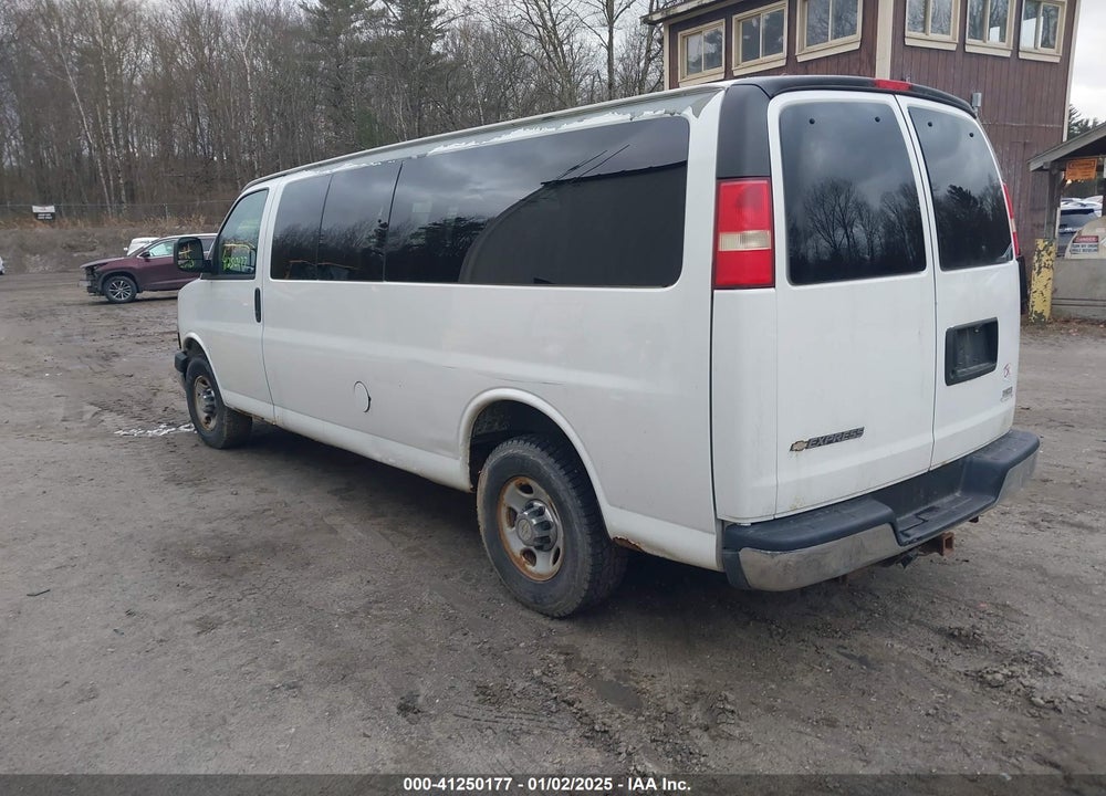 2012 CHEVROLET EXPRESS 3500 LT VIN: 1GAZG1FGXC1142697