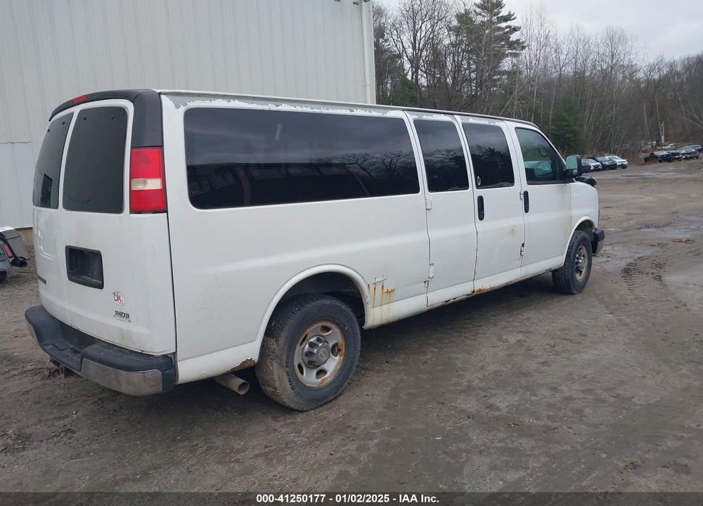 2012 CHEVROLET EXPRESS 3500 LT VIN: 1GAZG1FGXC1142697
