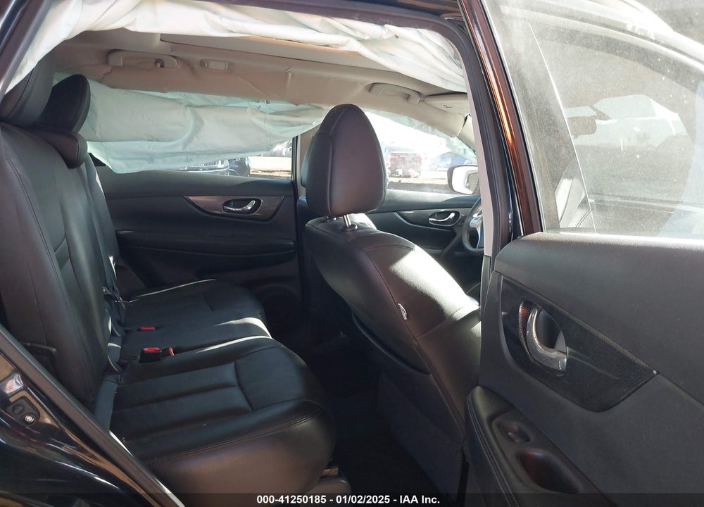 2015 NISSAN ROGUE SL VIN: 5N1AT2MT2FC779190