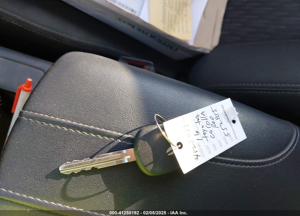 2016 TOYOTA COROLLA LE VIN: 5YFBURHE7GP552855