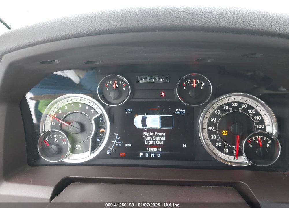 2013 RAM 1500 VIN: 1C6RR7LT5DS551022