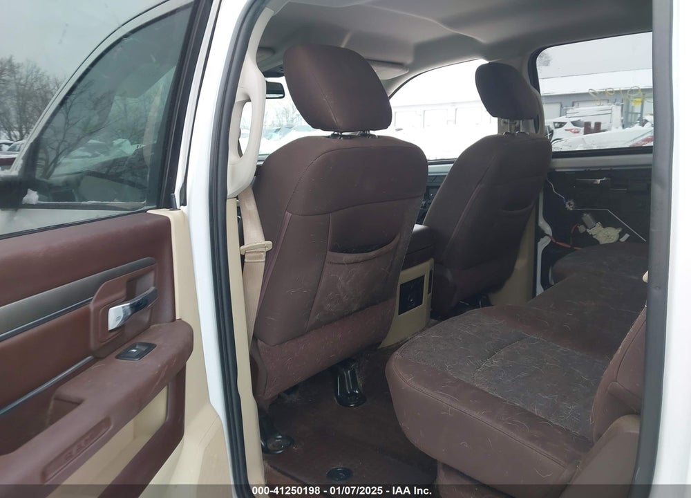 2013 RAM 1500 VIN: 1C6RR7LT5DS551022