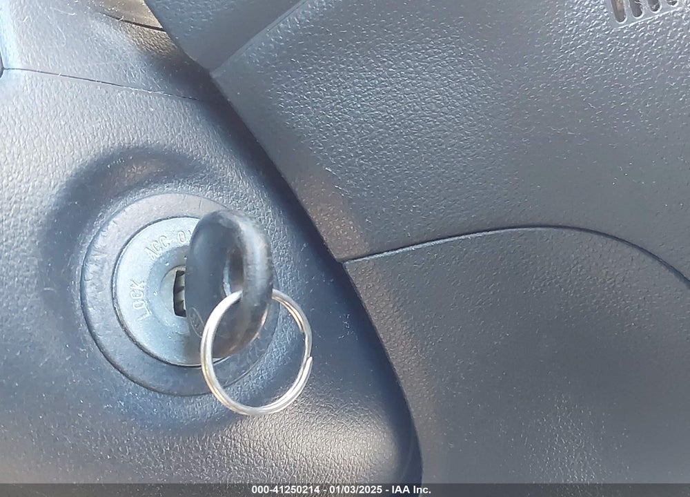 2009 KIA RONDO VIN: KNAFG528497245701