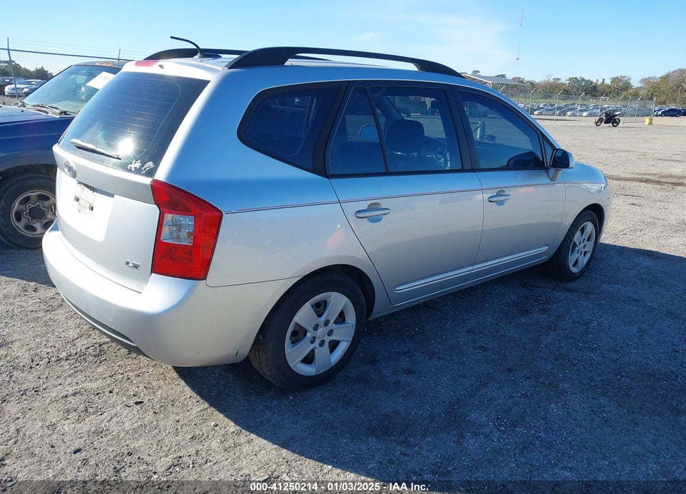 2009 KIA RONDO VIN: KNAFG528497245701