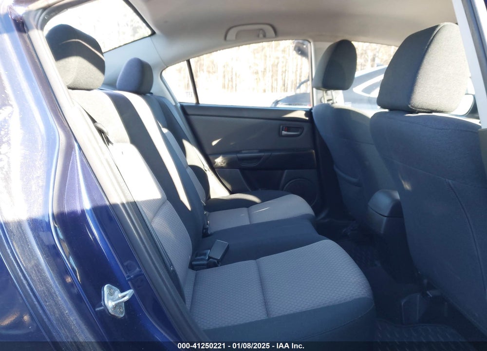 2006 MAZDA 3 I VIN: JM1BK32F261445784