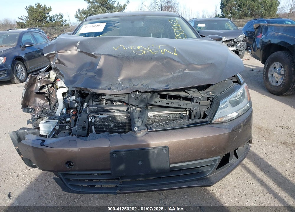2012 VOLKSWAGEN JETTA 2.0L TDI VIN: 3VWLL7AJ7CM384944