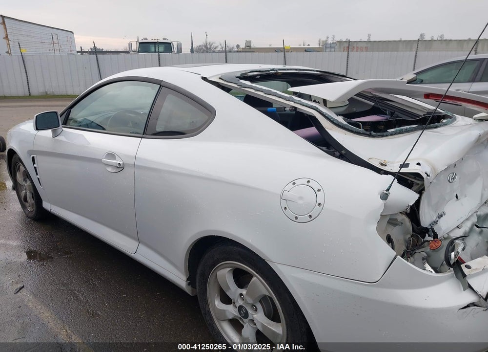 2005 HYUNDAI TIBURON GS VIN: KMHHM65D05U157741