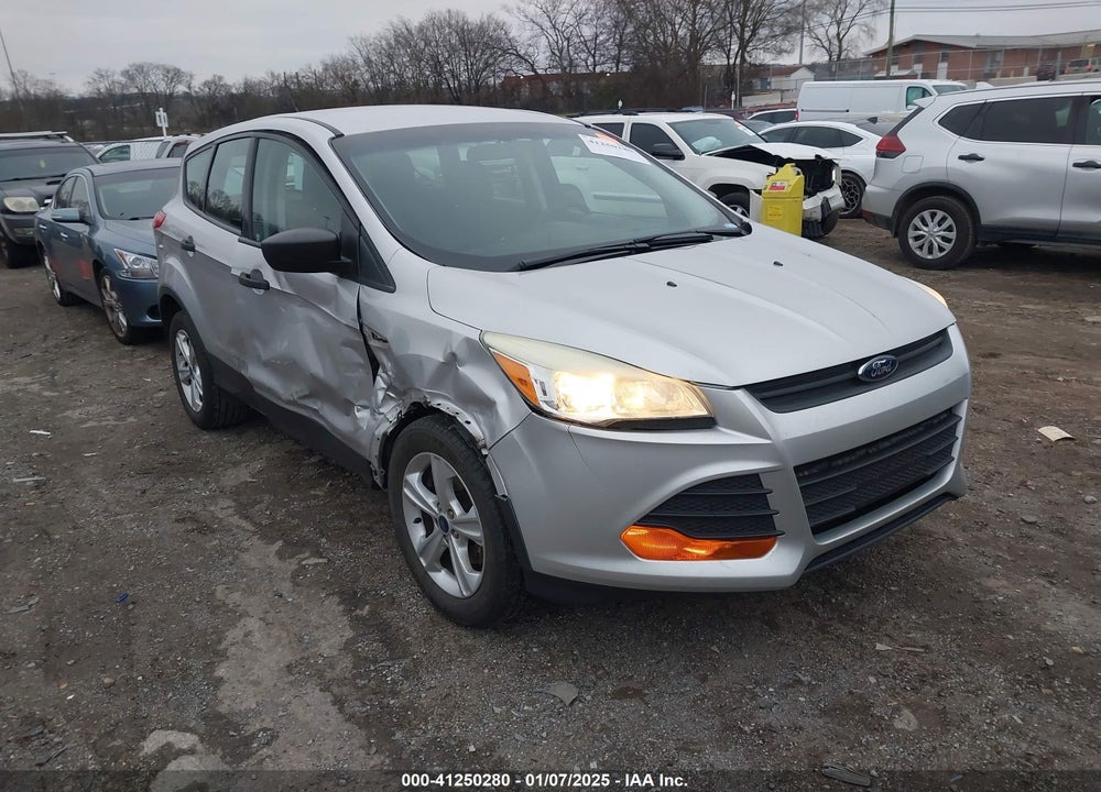 2015 FORD ESCAPE S VIN: 1FMCU0F79FUA03630