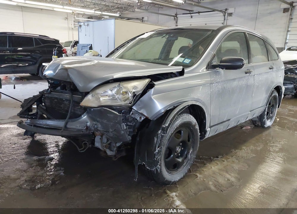 2008 HONDA CR-V LX VIN: JHLRE48338C030959