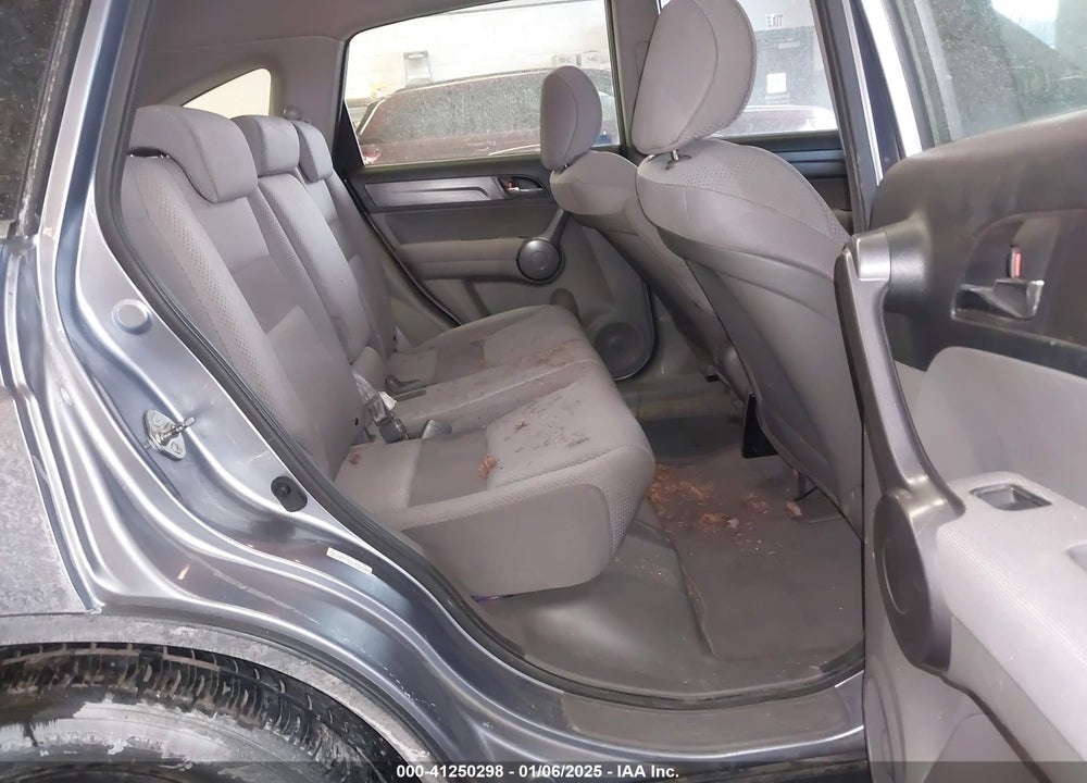 2008 HONDA CR-V LX VIN: JHLRE48338C030959