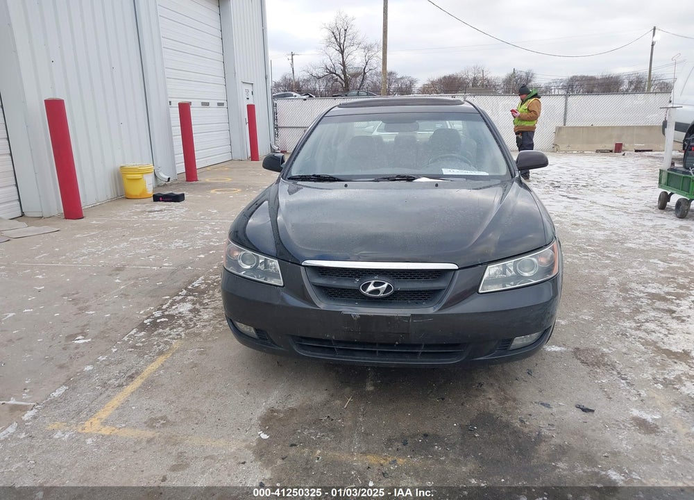 2008 HYUNDAI SONATA LIMITED V6/SE V6 VIN: 5NPEU46F18H369915