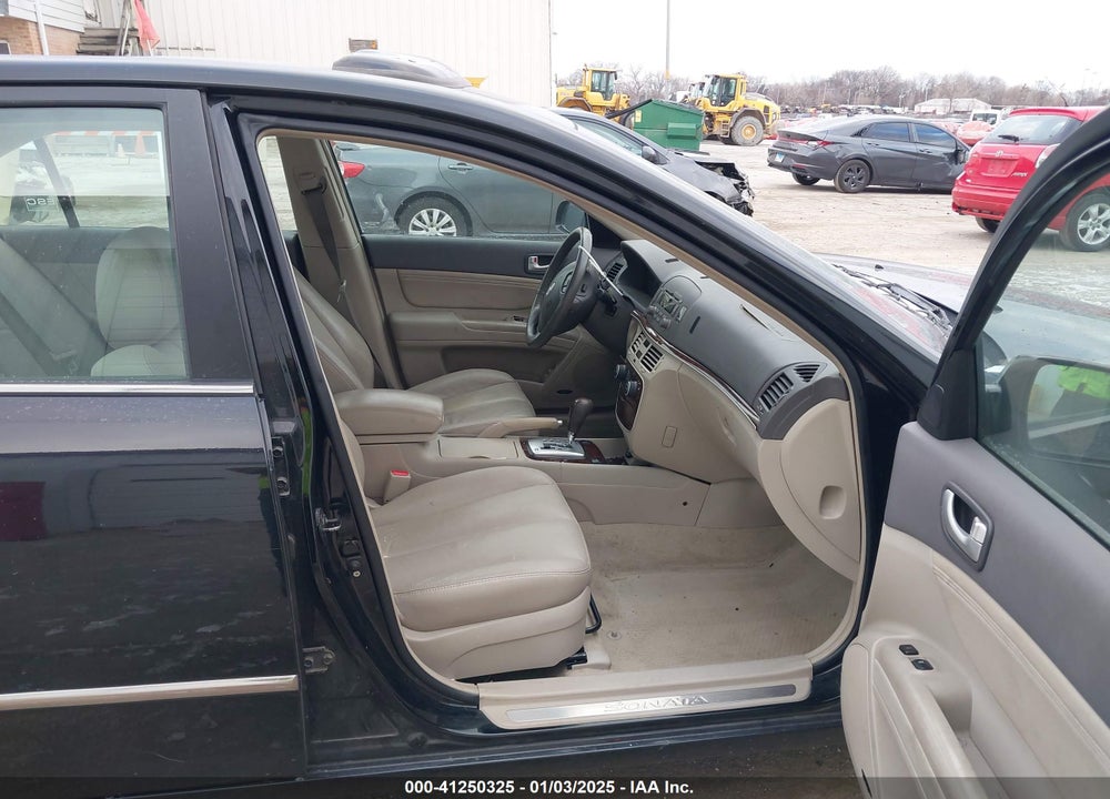 2008 HYUNDAI SONATA LIMITED V6/SE V6 VIN: 5NPEU46F18H369915