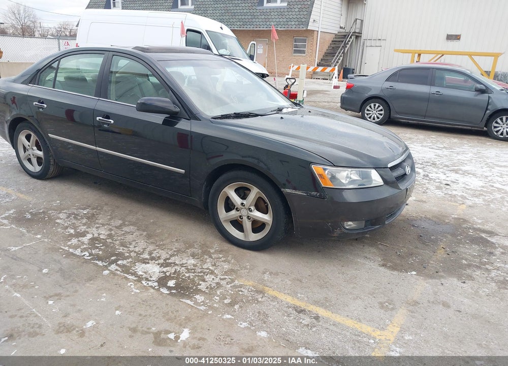 2008 HYUNDAI SONATA LIMITED V6/SE V6 VIN: 5NPEU46F18H369915
