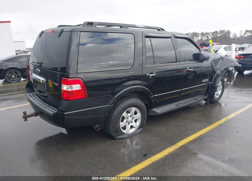 2008 FORD EXPEDITION XLT VIN: 1FMFU15568LA77308