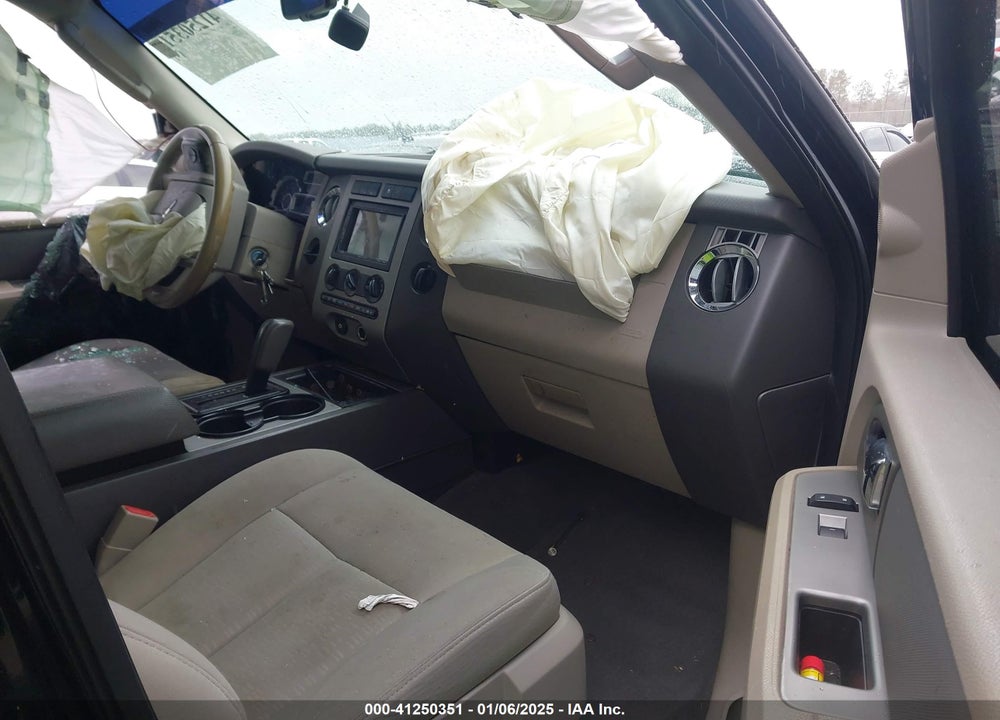 2008 FORD EXPEDITION XLT VIN: 1FMFU15568LA77308