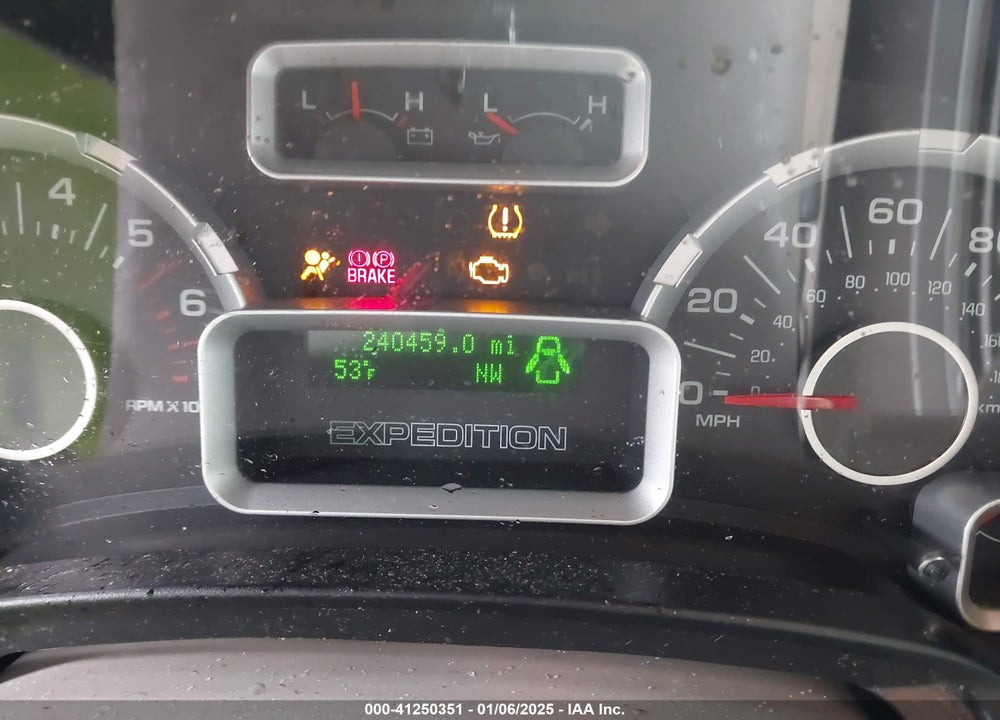 2008 FORD EXPEDITION XLT VIN: 1FMFU15568LA77308