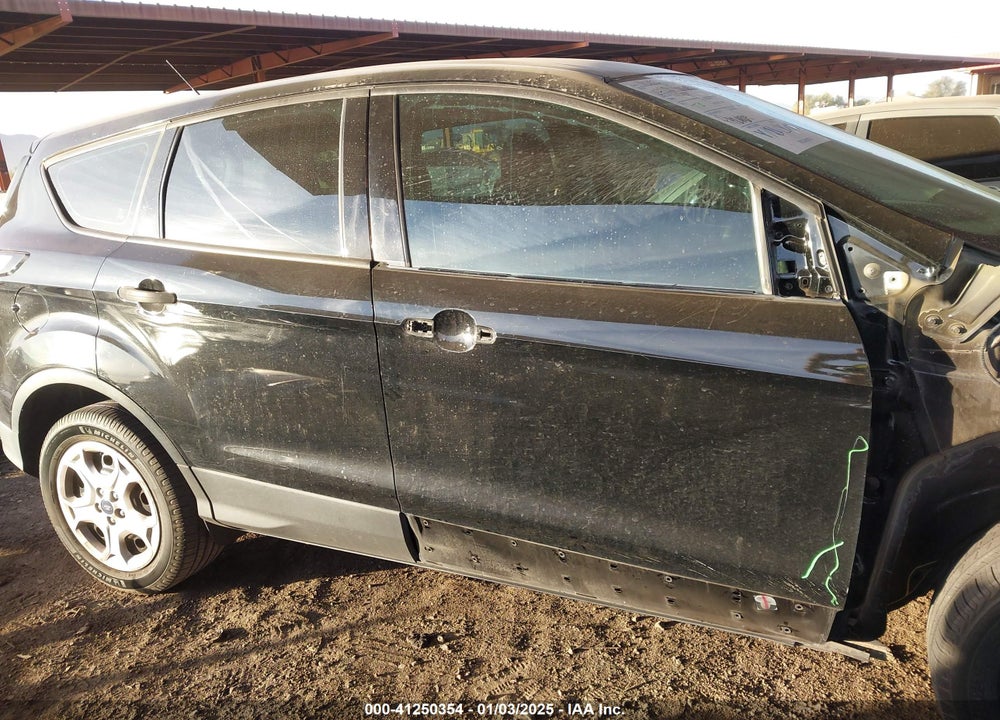 2017 FORD ESCAPE VIN: 1FMCU0F77HUC80408