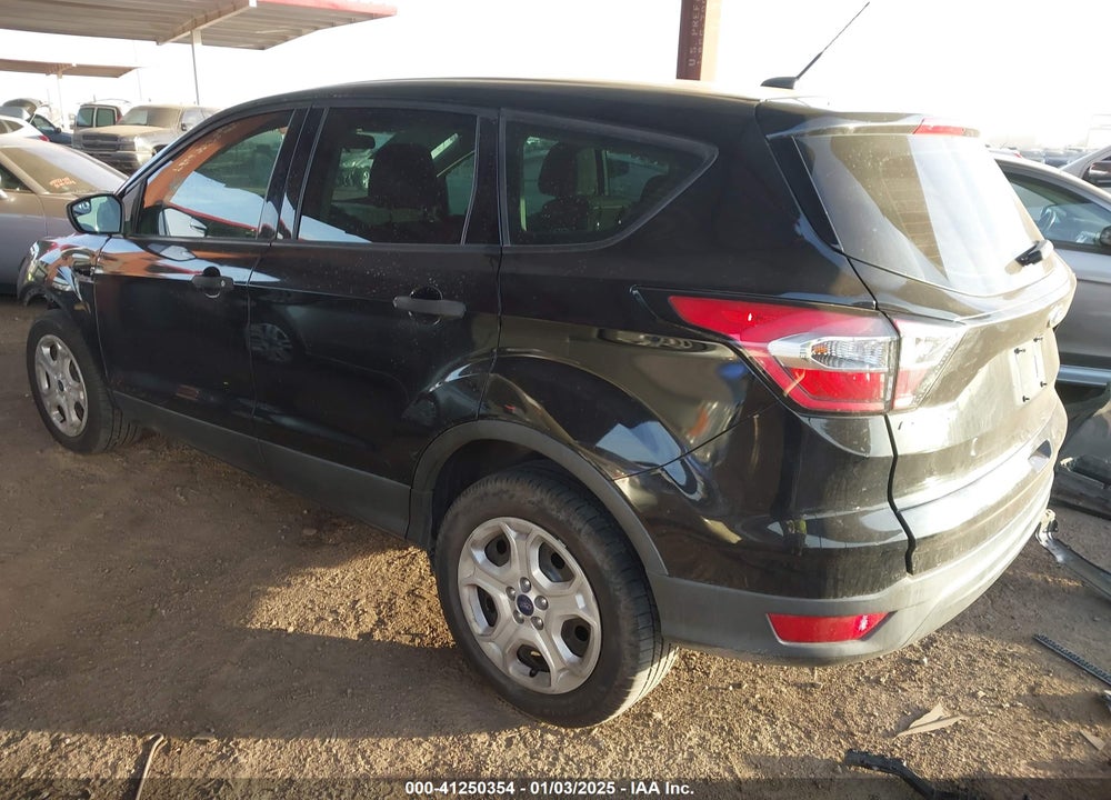 2017 FORD ESCAPE VIN: 1FMCU0F77HUC80408