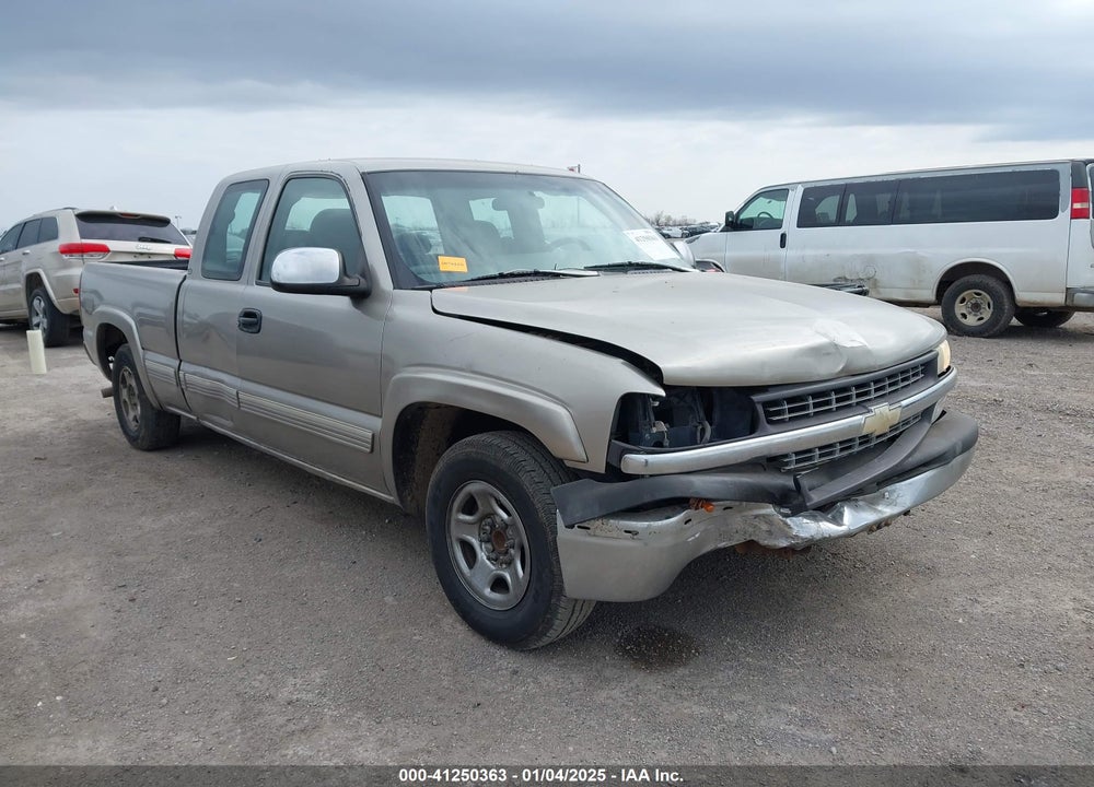 1999 CHEVROLET SILVERADO 1500 LS VIN: 2GCEC19W4X1257221