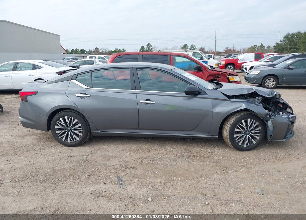 2024 NISSAN ALTIMA SV FWD VIN: 1N4BL4DV7RN353936