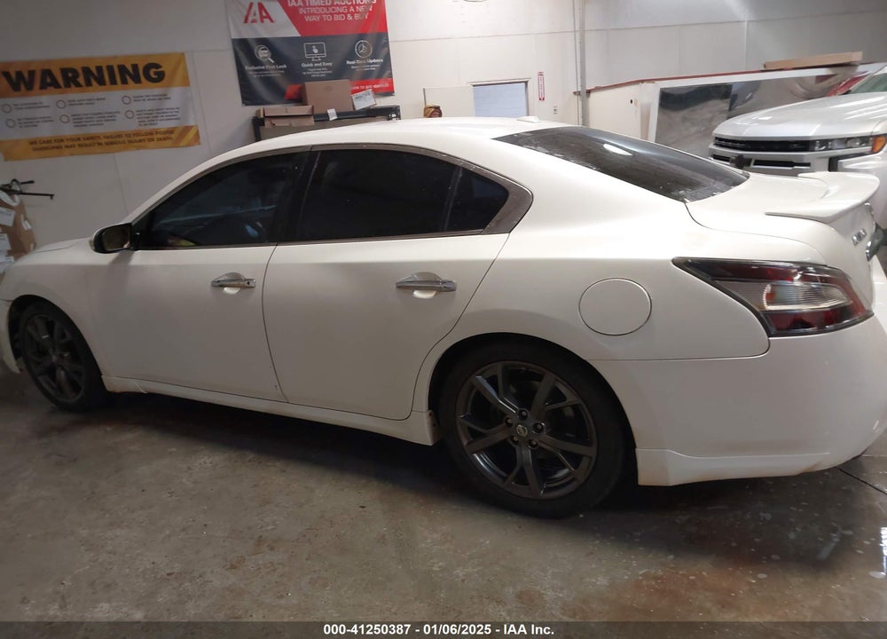 2013 NISSAN MAXIMA VIN: 1N4AA5APXDC811017