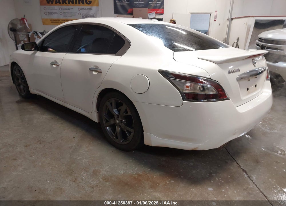 2013 NISSAN MAXIMA VIN: 1N4AA5APXDC811017