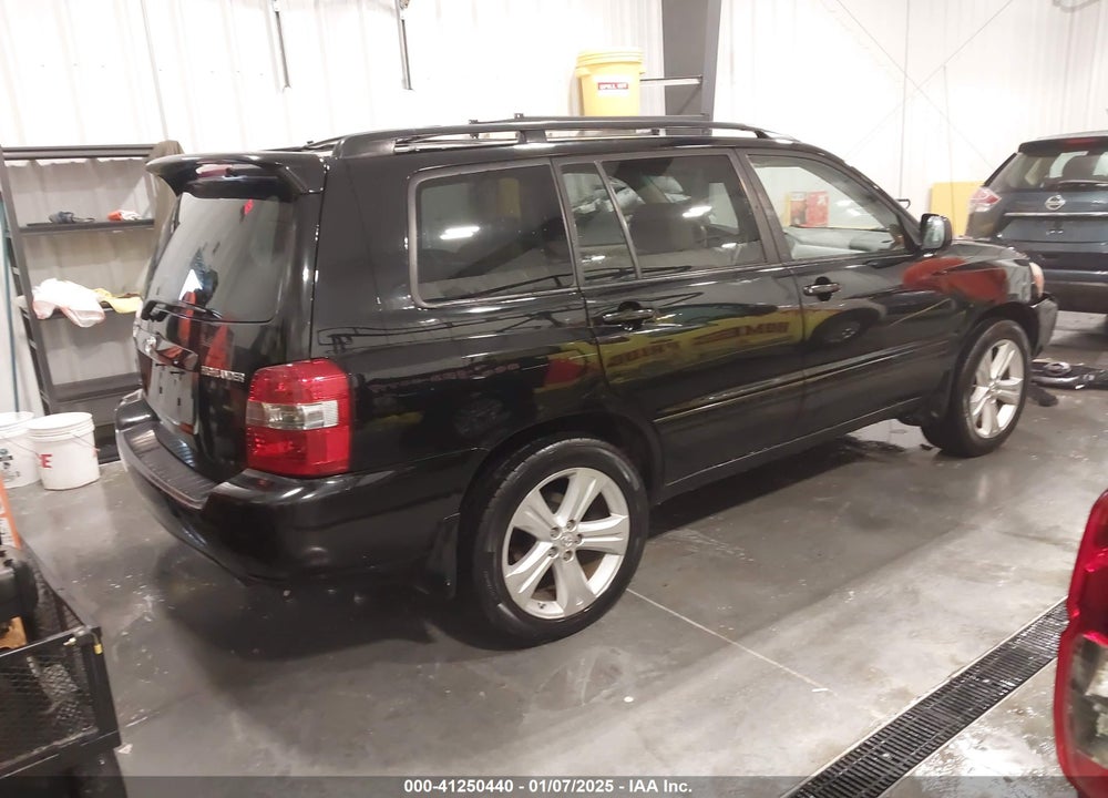 2007 TOYOTA HIGHLANDER V6 VIN: JTEDP21A370136094