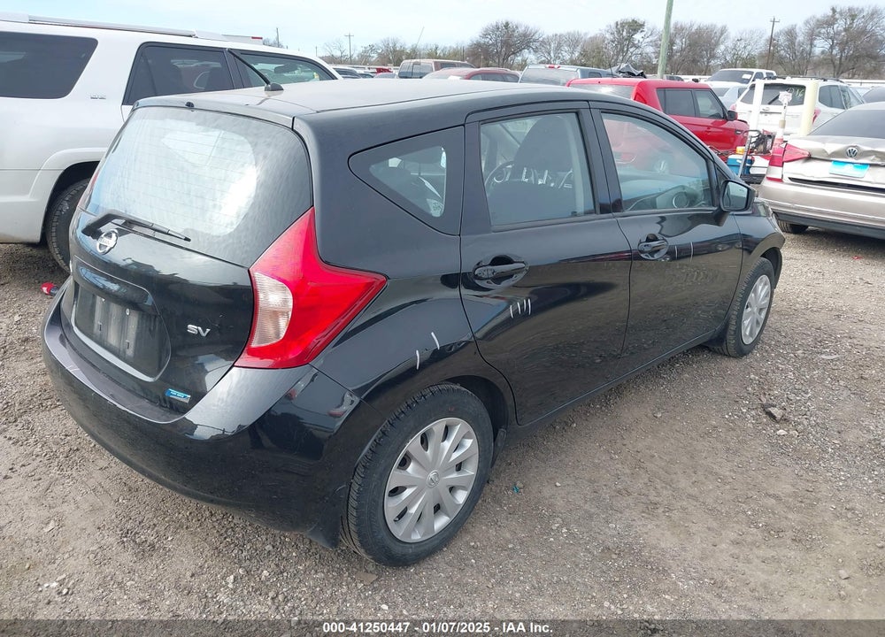2015 NISSAN VERSA NOTE SV VIN: 3N1CE2CP8FL443014