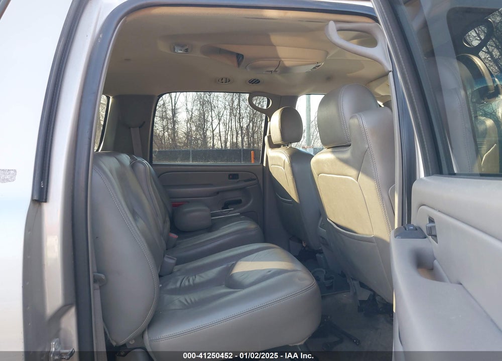 2006 GMC YUKON XL 1500 SLT VIN: 3GKFK16Z06G207450
