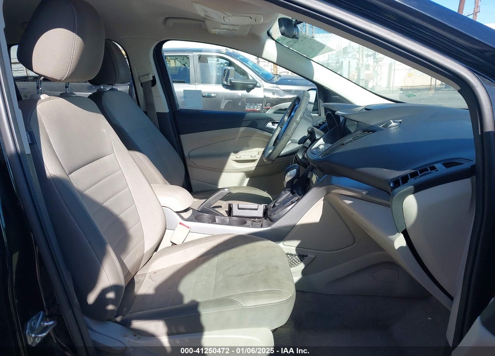 2016 FORD ESCAPE VIN: 1FMCU9GX5GUB62942