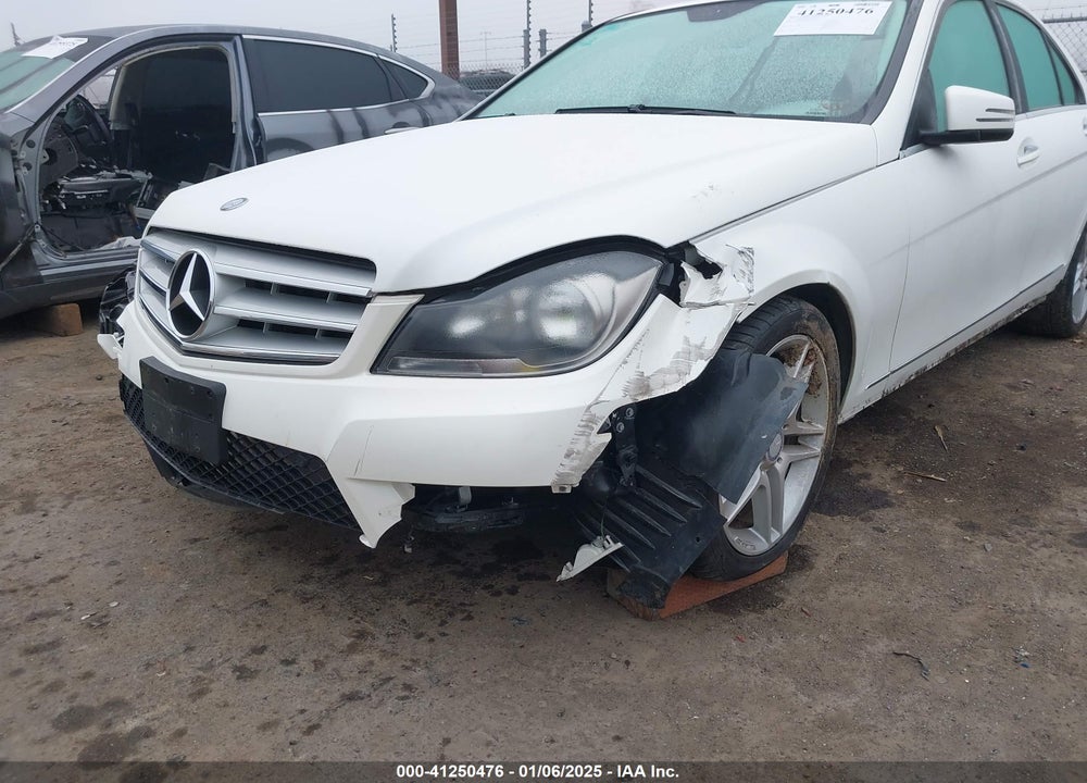 2013 MERCEDES-BENZ C 350 SPORT VIN: WDDGF5HB4DR273613