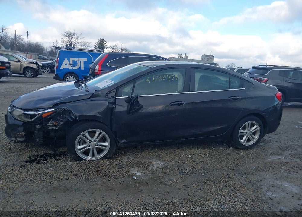2017 CHEVROLET CRUZE LT AUTO VIN: 1G1BE5SM3H7166791