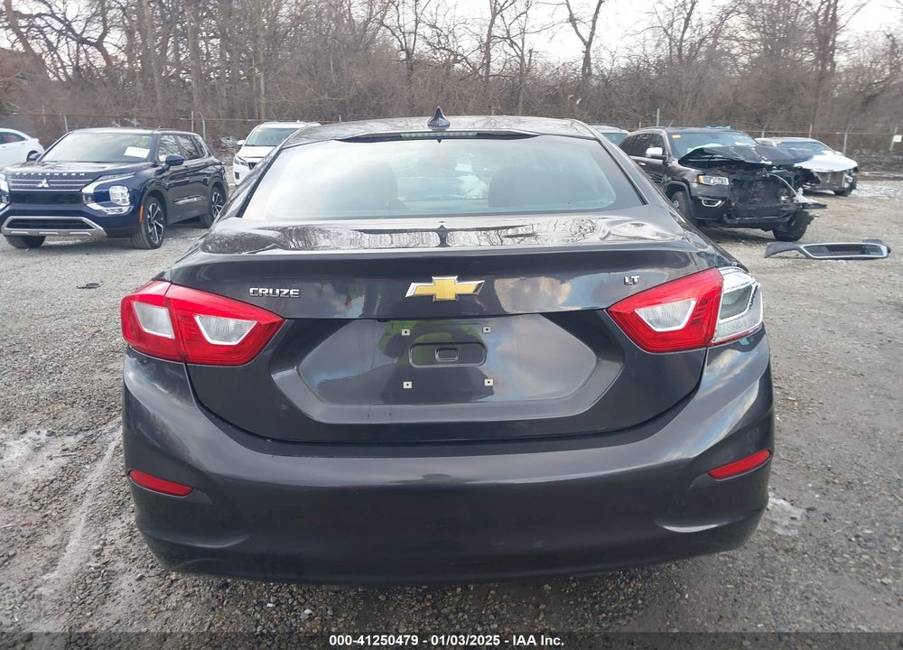 2017 CHEVROLET CRUZE LT AUTO VIN: 1G1BE5SM3H7166791