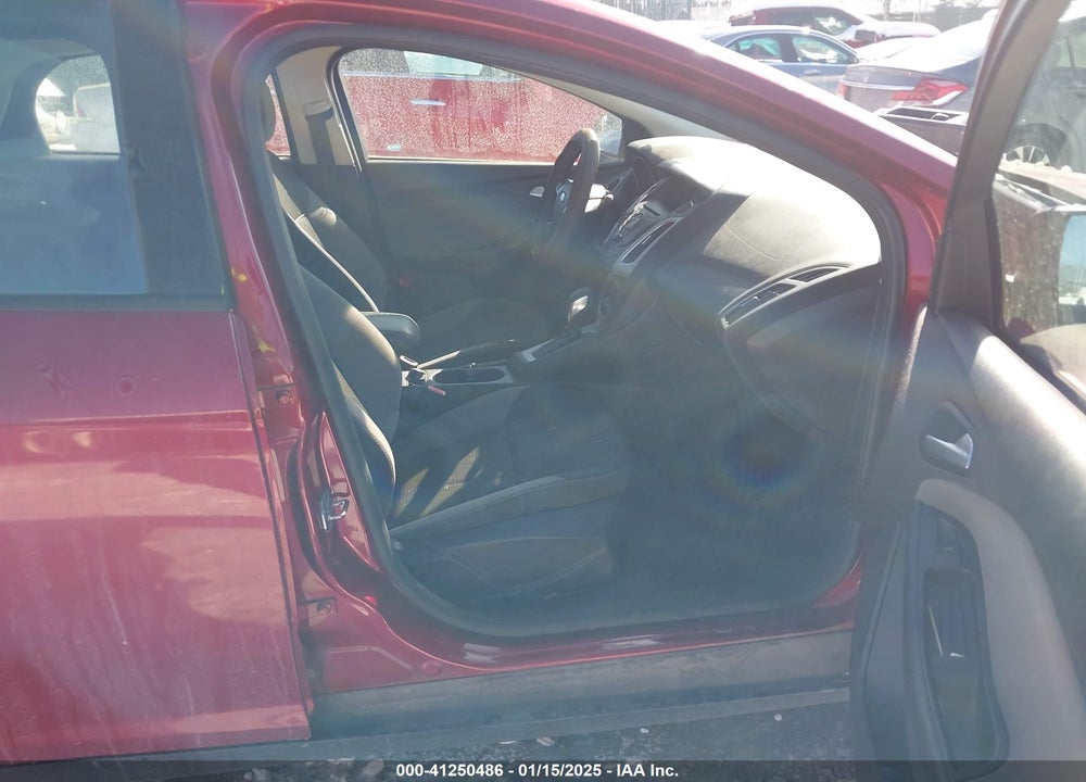 2013 FORD FOCUS VIN: 1FADP3F27DL331529