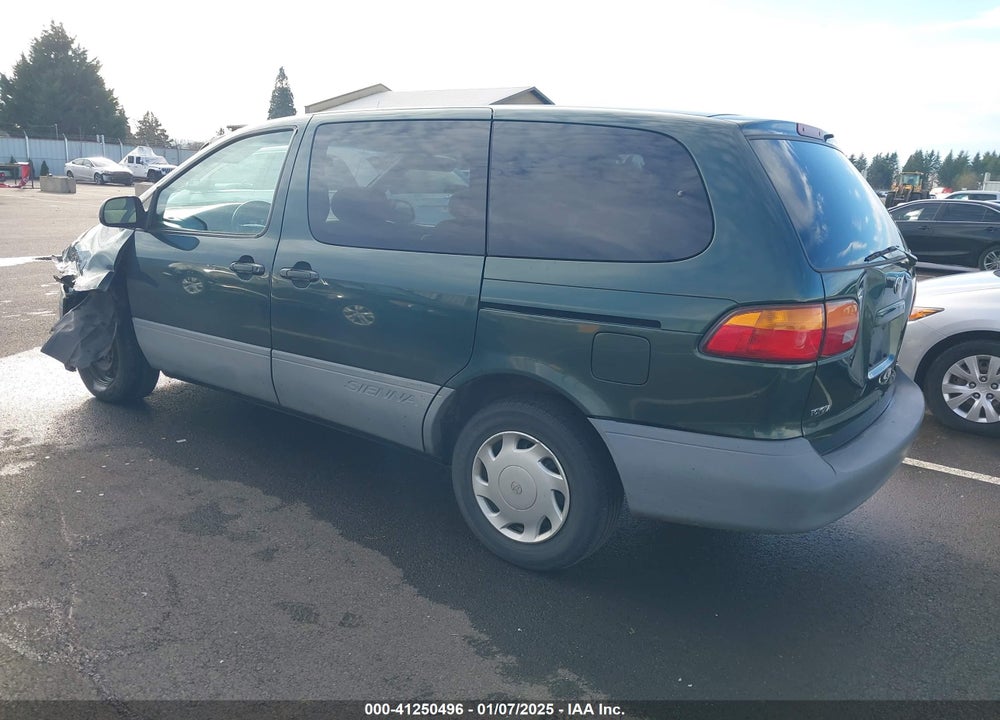 2000 TOYOTA SIENNA CE VIN: 4T3ZF19C6YU220808