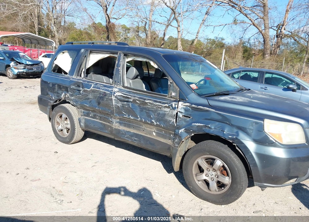 2006 HONDA PILOT EX-L VIN: 5FNYF28526B012271