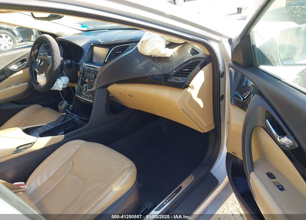 2016 HYUNDAI AZERA VIN: KMHFH4JG9GA525810